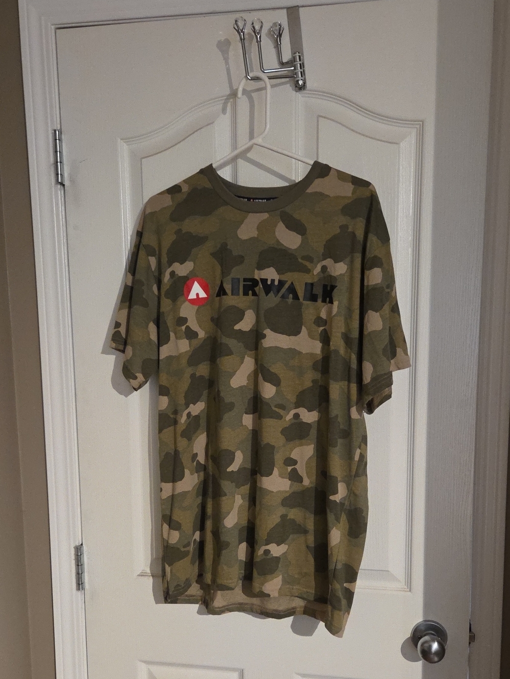 Airwalk Camoflage Tshirt